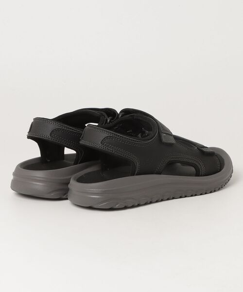ROCKPORT（ロックポート）の「【MEN】HUTCH／ハッチ クウォーター ストラップサンダル（サンダル・メンズ・ブラック・26.0cm/27.0cm/28.0cm/25.0cm）」の2枚目の写真
