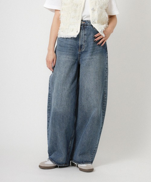 Floran(フローラン)の「【BITBLUE】イージー バレルデニム(デニムパンツ・レディース・ブルー・1/2/0)」の3枚目の写真