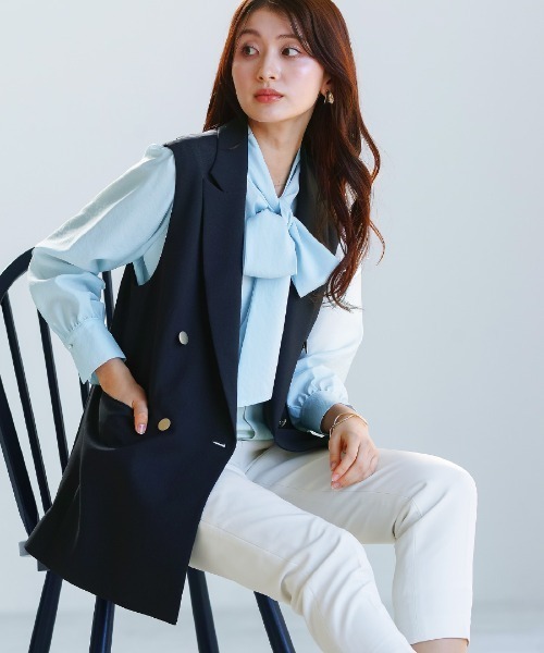 White Collection(ホワイトコレクション)の「【 華やかに彩る 】シャイニーシアー・BIGリボンボウタイブラウス(シャツ/ブラウス・レディース・レモンイエロー/コーラルピンク/サックスブルー・L/M/S)」の12枚目の写真