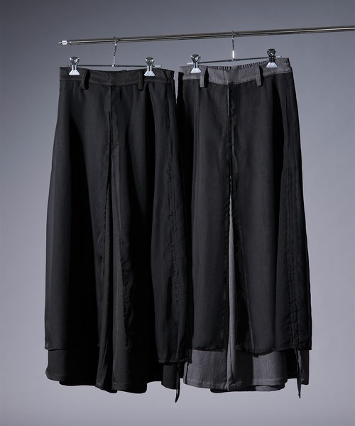 Ellno Loset（エルノロゼット）の「ドロストシアーレイヤードパンツ（スラックス・メンズ・ブラック/グレー・LARGE/MEDIUM/SMALL/X-SMALL）」の19枚目の写真