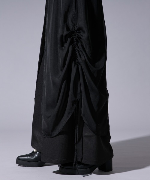 Ellno Loset（エルノロゼット）の「ドロストシアーレイヤードパンツ（スラックス・メンズ・ブラック/グレー・LARGE/MEDIUM/SMALL/X-SMALL）」の4枚目の写真