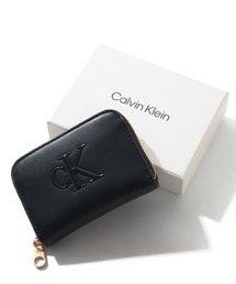 Calvin Klein（カルバン・クライン）の「【Calvin Klein/カルバンクライン】BOLD CK MEDIUM ZIP AROUND / ワンポイント CKロゴ ラウンドジッパー ウォレット（財布）」