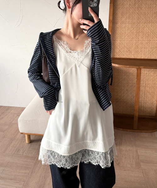 MUHET（ミュエータ）の「satin lace camisole / サテンレースキャミソール（キャミソール・レディース・オフホワイト/ブラック・FREE）」の4枚目の写真