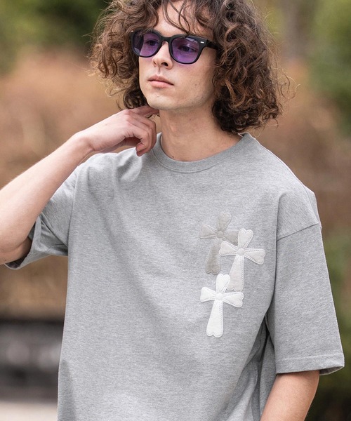 CAMBIO（カンビオ）の「mt10416- ビッグシルエットプリントT（Cross Hearts） Tシャツ(2601129MCB)（Tシャツ/カットソー・メンズ・ホワイト/ミックスグレー/ブラック・XL/L/M/S）」の15枚目の写真