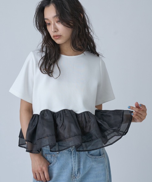 OFROOM(オフルーム)の「Sheer Peplum Short Sleeve Top|シアーペプラムショートスリーブトップス(Tシャツ/カットソー・レディース・ブラック系/グレー系/アイボリー/ブラック/ブラック系1/ホワイト系1/ホワイト系・FREE)」の3枚目の写真