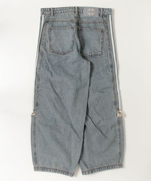 adidas（アディダス）の「TG ワイド DNM PTS パンツ / アディダスオリジナルス adidas Originals（デニムパンツ・メンズ・ブルー・24inch/33inch/32inch/30inch/28inch/27inch/26inch/25inch/34inch/35inch/40inch/38inch/36inch）」の3枚目の写真