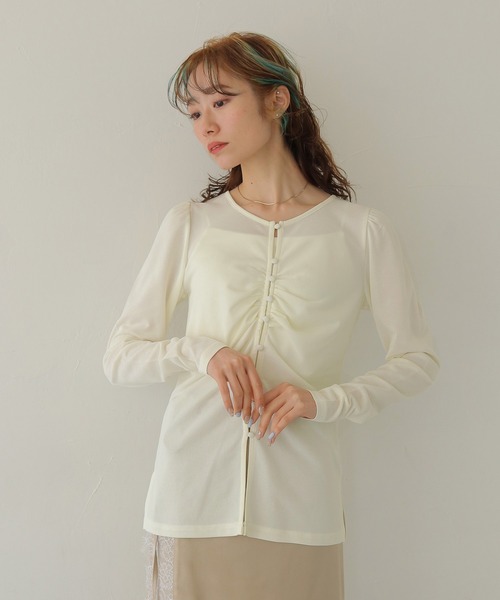 CLEIO（クレイオ）の「【CLEIO】ショルダーパフデザイントップス SHOULDER PUFF DESIGN TOPS（Tシャツ/カットソー・レディース・ホワイト系その他/モカ・FREE）」の3枚目の写真