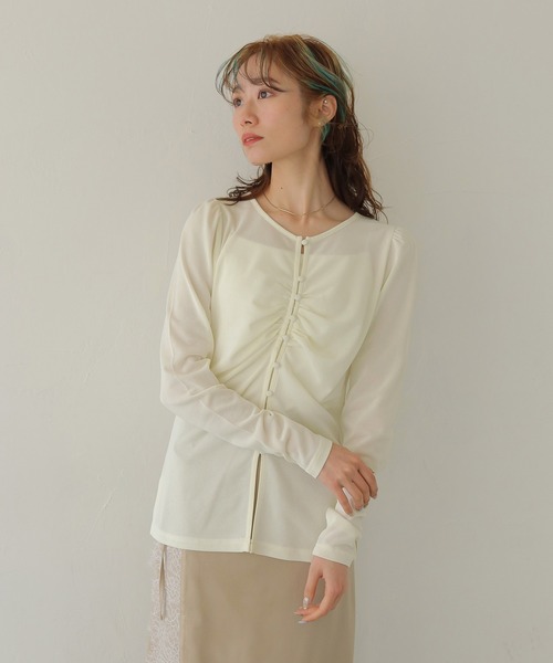 CLEIO（クレイオ）の「【CLEIO】ショルダーパフデザイントップス SHOULDER PUFF DESIGN TOPS（Tシャツ/カットソー・レディース・ホワイト系その他/モカ・FREE）」の4枚目の写真