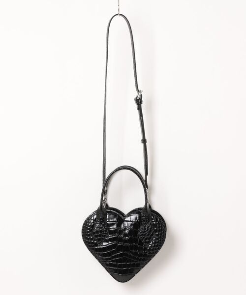 Vivienne Westwood（ヴィヴィアンウエストウッド）の「JOSEPHINE HEART CROSSBODY（ショルダーバッグ・メンズ・ブラック・FREE）」の2枚目の写真