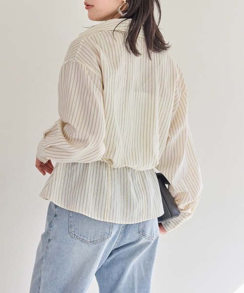 VIS(ビス)の「レイヤードストライプシャツ(シャツ/ブラウス・レディース・ホワイト/オフホワイト・FREE)」の12枚目の写真