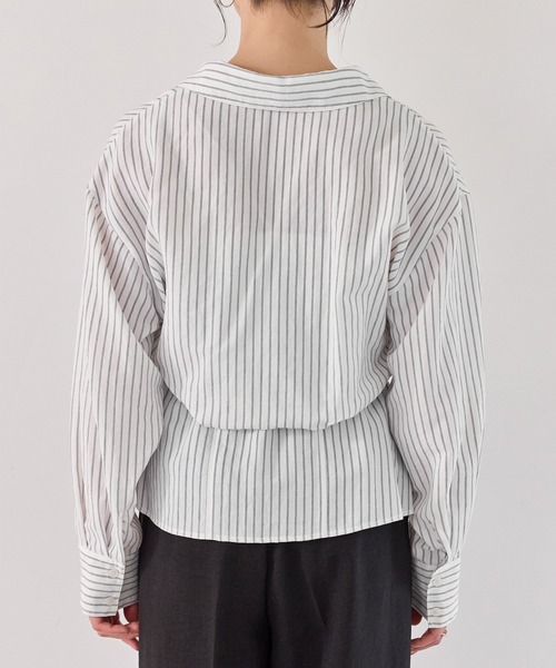 VIS(ビス)の「レイヤードストライプシャツ(シャツ/ブラウス・レディース・ホワイト/オフホワイト・FREE)」の6枚目の写真