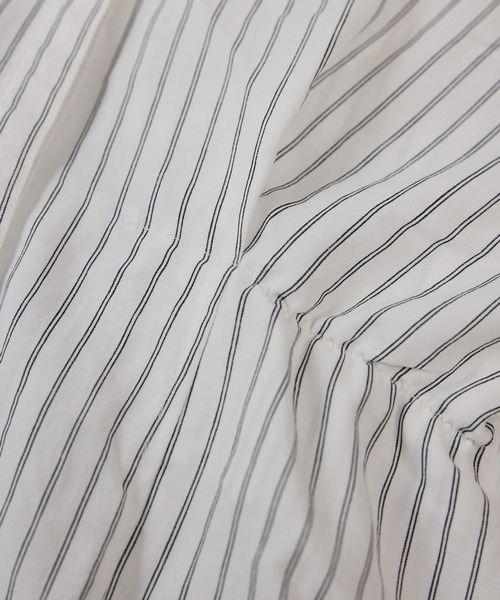 VIS(ビス)の「レイヤードストライプシャツ(シャツ/ブラウス・レディース・ホワイト/オフホワイト・FREE)」の7枚目の写真