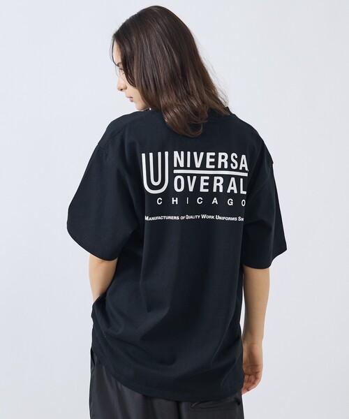 UNIVERSAL OVERALL(ユニバーサルオーバーオール)の「【UNIVERSAL OVERALL/ユニバーサルオーバーオール】LOGO BACKPRINT TEE / バックプリントロゴクルーネックTシャツ/ユニセックス(Tシャツ/カットソー・メンズ・ブルー系その他/グリーン系その他/ホワイト系その他/ホワイト/ネイビー/ブラック・M/L)」の4枚目の写真