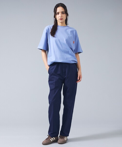 UNIVERSAL OVERALL(ユニバーサルオーバーオール)の「【UNIVERSAL OVERALL/ユニバーサルオーバーオール】LOGO BACKPRINT TEE / バックプリントロゴクルーネックTシャツ/ユニセックス(Tシャツ/カットソー・メンズ・ブルー系その他/グリーン系その他/ホワイト系その他/ホワイト/ネイビー/ブラック・M/L)」の19枚目の写真