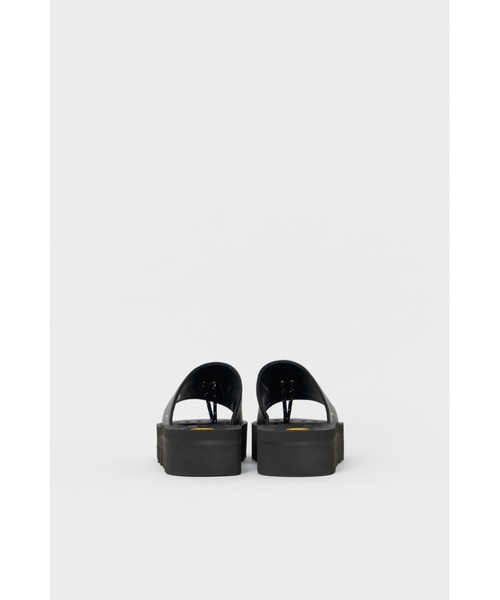 Hender Scheme(エンダースキーマ)の「cord slide(サンダル・メンズ・ブラック/ネイビー・6/5/4)」の7枚目の写真