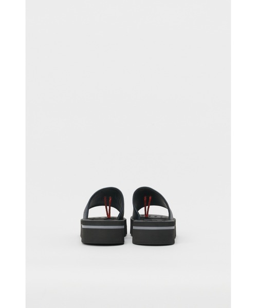 Hender Scheme(エンダースキーマ)の「cord slide(サンダル・メンズ・ブラック/ネイビー・6/5/4)」の8枚目の写真