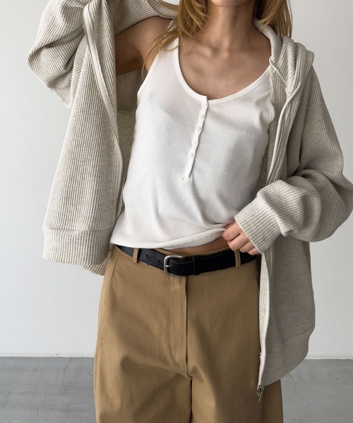 CANAL JEAN(キャナルジーン)の「El mar リブヘンリータンクトップ(タンクトップ・レディース・パープル/ホワイト/グレー・ONE SIZE)」の2枚目の写真