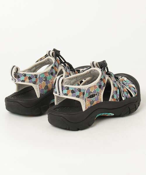 KEEN(キーン)の「NEWPORT RETRO / ニューポート レトロ / レディース サンダル(サンダル・レディース・マルチ・24.5cm/24cm/23.5cm/23cm/22.5cm/26cm/25.5cm/25cm)」の2枚目の写真