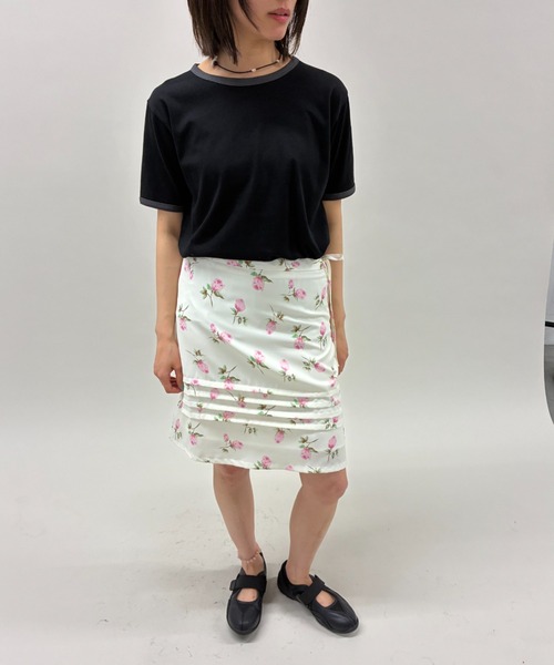 FUULLY STUDIO(フーリィーステューディオ)の「リンガールーズTEE(Tシャツ/カットソー・レディース・オートミール/オフホワイト/ブラック・FREE)」の16枚目の写真