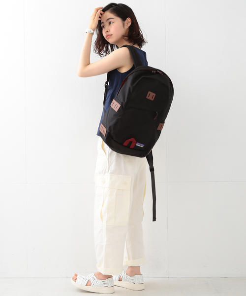 patagonia（パタゴニア）の「Patagonia / Ironwood Pack 20L（バックパック/リュック・レディース・ブラック/ネイビー・ONE SIZE）」の3枚目の写真