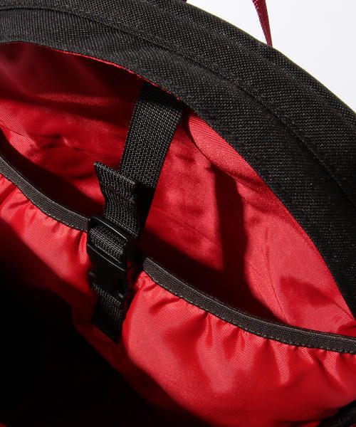 patagonia（パタゴニア）の「Patagonia / Ironwood Pack 20L（バックパック/リュック・レディース・ブラック/ネイビー・ONE SIZE）」の20枚目の写真