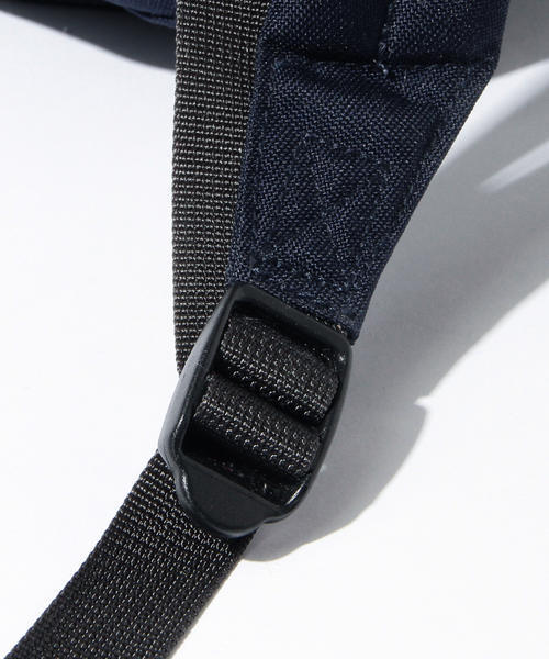 patagonia（パタゴニア）の「Patagonia / Ironwood Pack 20L（バックパック/リュック・レディース・ブラック/ネイビー・ONE SIZE）」の14枚目の写真