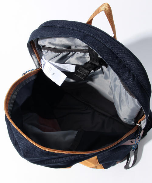 patagonia（パタゴニア）の「Patagonia / Ironwood Pack 20L（バックパック/リュック・レディース・ブラック/ネイビー・ONE SIZE）」の9枚目の写真