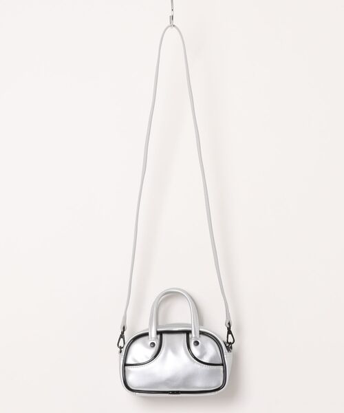 EATME(イートミー)の「【PUMA】1976METALLIC MICROグリップバック(ハンドバッグ・レディース・シルバー・FREE)」の2枚目の写真