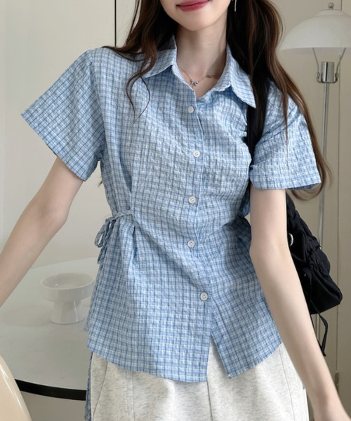 Ada.(エイダ)の「レトロガーリー サイドリボン ギンガムチェック シャツ(シャツ/ブラウス・レディース・ホワイト/ピンク/ベージュ/ブルー・FREE)」の5枚目の写真