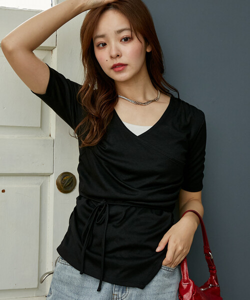 PUBLUX(パブリュクス)の「PUBLUX/パブリュクス ドレープ カシュクール トップス 限定展開(Tシャツ/カットソー・レディース・ナチュラル/ダークグレー/ブラック・フリ-)」の20枚目の写真