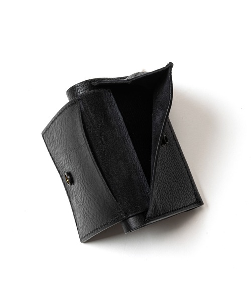 CALEE（キャリー）の「STUDS LEATHER MULTI WALLET（財布・メンズ・ブラック・FREE）」の7枚目の写真
