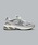 New Balance�i�j���[�o�����X�j�́u2010�@U201011N�i�X�j�[�J�[�j�v�b�O���[