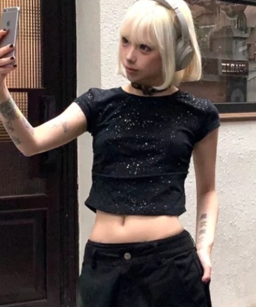 ViViDAY(ビビデー)の「ラメ入りショートtシャツ(Tシャツ/カットソー・レディース・ホワイト/ブラック・M)」の14枚目の写真