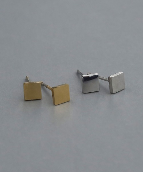 abaskdesign(アバスクデザイン)の「金属アレルギー対応 スクエアスタッドピアス(ピアス(両耳用)・レディース・ゴールド/シルバー・FREE)」の2枚目の写真