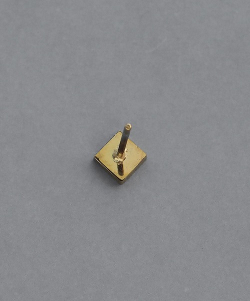 abaskdesign(アバスクデザイン)の「金属アレルギー対応 スクエアスタッドピアス(ピアス(両耳用)・レディース・ゴールド/シルバー・FREE)」の14枚目の写真
