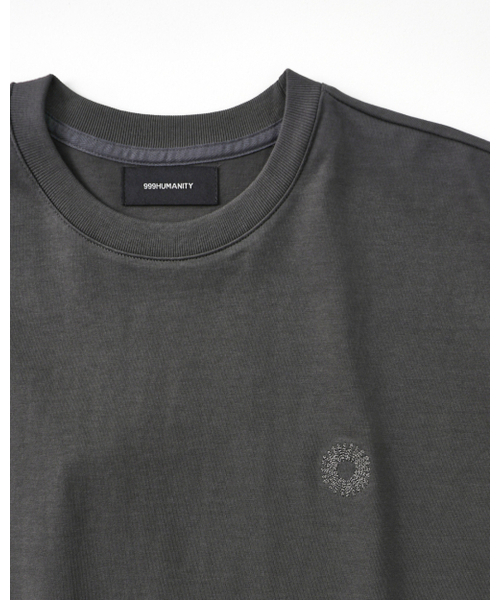 999HUMANITY(999ヒューマニティ)の「EVD イージーロゴハーフTシャツ(チャコール)(Tシャツ/カットソー・レディース・その他・OS/1(S)/2(M)/3(L)/0(XS)/4(XL))」の3枚目の写真