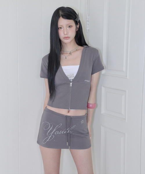41PRAY（サイルプレイ）の「Youth Graphic Skirt / Charcoal（スカート・レディース・チャコールグレー・OS）」の7枚目の写真