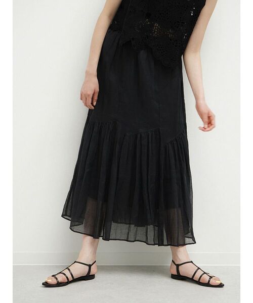 FIKA.（フィーカ）の「Sheer check tiered skirt（スカート・レディース・ブラック/アイボリー・MEDIUM）」の8枚目の写真