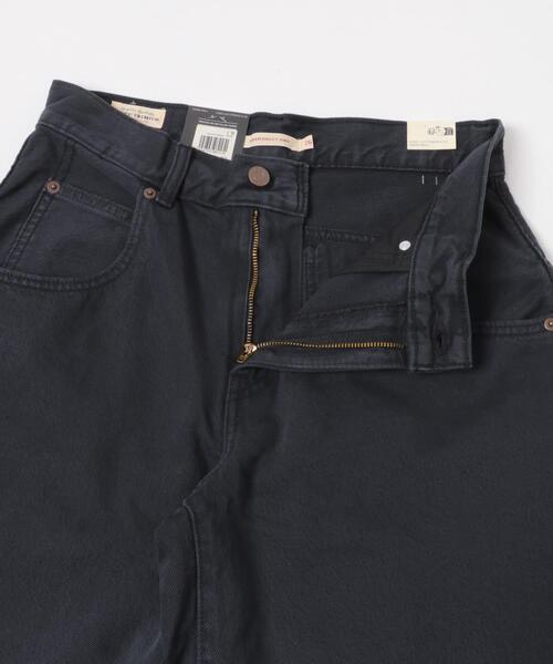 URBAN RESEARCH（アーバンリサーチ）の「LEVI’S　SUPER BAGGY JORT（デニムパンツ・レディース・スミクロ/ライトインディゴブルー・26/27）」の4枚目の写真