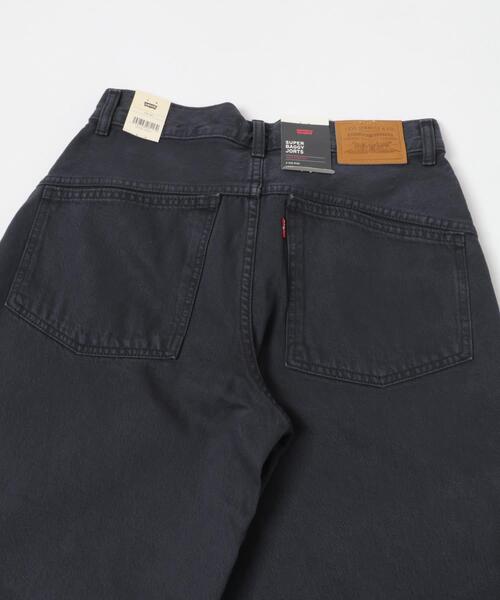 URBAN RESEARCH（アーバンリサーチ）の「LEVI’S　SUPER BAGGY JORT（デニムパンツ・レディース・スミクロ/ライトインディゴブルー・26/27）」の6枚目の写真