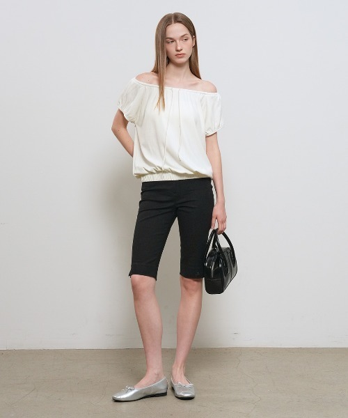 GENERAL IDEA(ジェネラルアイデア)の「【GENERAL IDEA】キャップスリーブシャーリングTシャツ / CAP SLEEVE SHIRRING T-SHIRT(Tシャツ/カットソー・レディース・ブラック/アイボリー・L/M/S)」の7枚目の写真