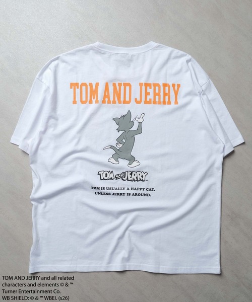Tom&Jerry(トムアンドジェリー)の「TOM&JERRY バックプリントオーバーサイズTシャツ メンズ(T26-103)(Tシャツ/カットソー・メンズ・ホワイト系その他3/オフホワイト/ベージュ/オレンジ/ネイビー/ホワイト系その他2/チャコール/ブルー系その他/グリーン系その他/ブラック/ダークグリーン/モカ/グレー系その他/杢グレー/ブラック系その他/ホワイト系その他・L/M/XL)」の4枚目の写真