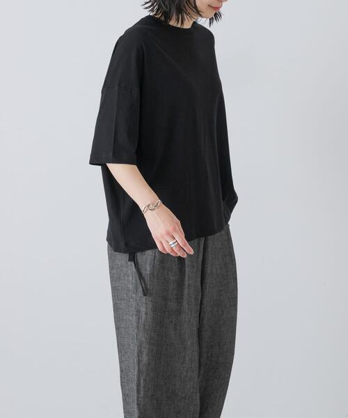 かぐれ(カグレ)の「ハイツイストコットン半袖Tシャツ(Tシャツ/カットソー・レディース・チャコールグレー/オフホワイト/ブラック・FREE)」の21枚目の写真