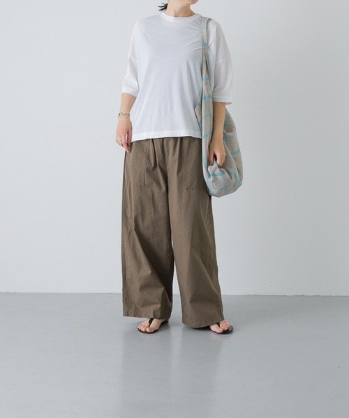 かぐれ(カグレ)の「ハイツイストコットン半袖Tシャツ(Tシャツ/カットソー・レディース・チャコールグレー/オフホワイト/ブラック・FREE)」の6枚目の写真