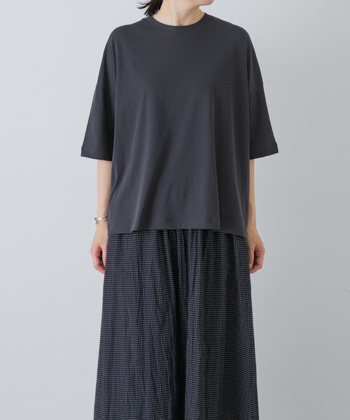 かぐれ(カグレ)の「ハイツイストコットン半袖Tシャツ(Tシャツ/カットソー・レディース・チャコールグレー/オフホワイト/ブラック・FREE)」の17枚目の写真