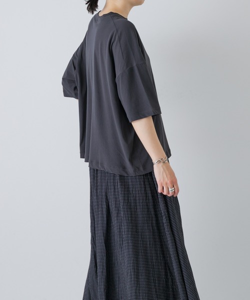 かぐれ(カグレ)の「ハイツイストコットン半袖Tシャツ(Tシャツ/カットソー・レディース・チャコールグレー/オフホワイト/ブラック・FREE)」の18枚目の写真