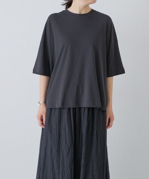 かぐれ(カグレ)の「ハイツイストコットン半袖Tシャツ(Tシャツ/カットソー・レディース・チャコールグレー/オフホワイト/ブラック・FREE)」の22枚目の写真
