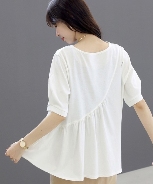 Aletta vita(アレッタビータ)の「綿天竺ギャザーデザインカットソー(Tシャツ/カットソー・レディース・オフホワイト/ブラック・M)」の19枚目の写真