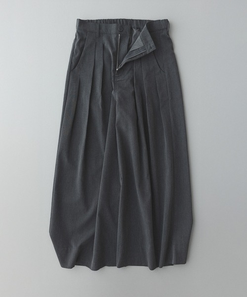 remer(リメール)の「ディープタックバギーワイドパンツ / deep tuck buggy wide PT 〈SUMMER〉(スラックス・メンズ・ダークグレー/ブラック・MEDIUM/X-SMALL/SMALL/LARGE)」の13枚目の写真