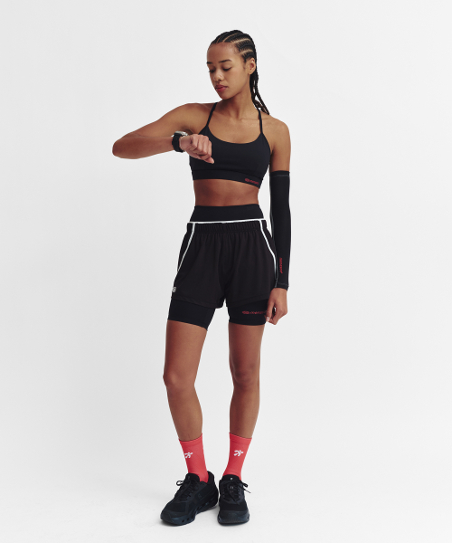 MENASOO(ミナス)の「Cross Strap Bra Top(チューブトップ・レディース・ブラウン/カーキ/ブラック・MEDIUM/LARGE/SMALL)」の16枚目の写真